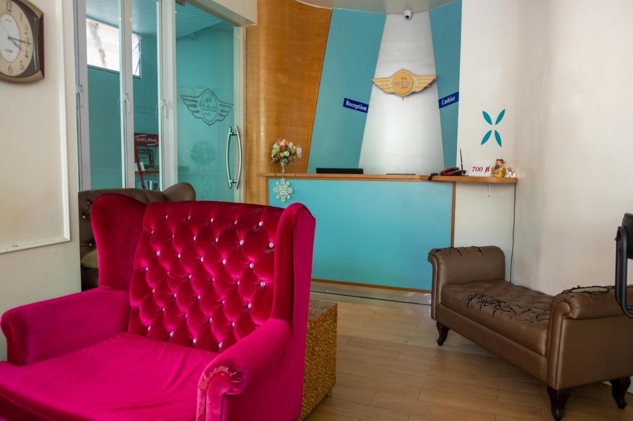 The Auto Place Hotel